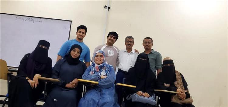 جامعة العلوم والتكنولوجيا تحتفل بتخرج دفعة جديدة من المشاركين في الدورة التدريبية المتخصصة في إدارة المستشفيات