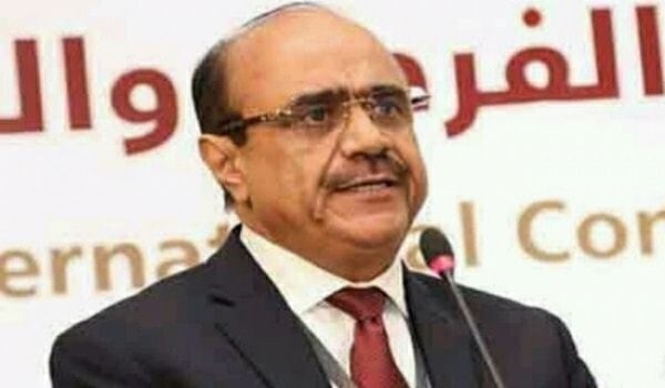 الحكومة اليمنية تعلق على تصريحات سفير بريطانيا بشأن قرار مجلس الأمن الخاص باليمن