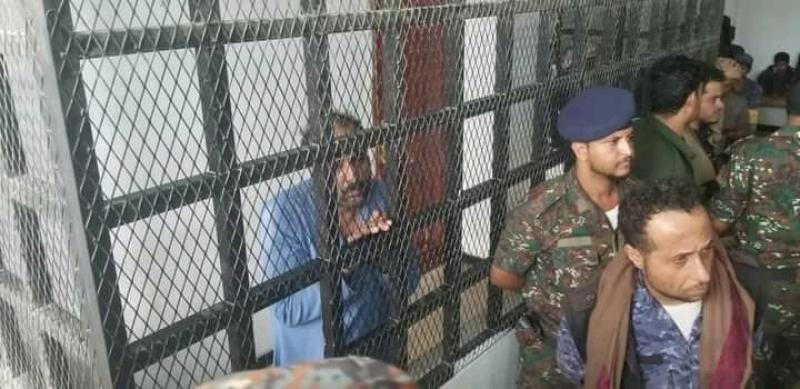 محكمة حوثية تصدر أحكاماً بالإعدام بحق 18 شخصاً بتهمة التجسس بينهم مقرب من الرئيس الراحل 