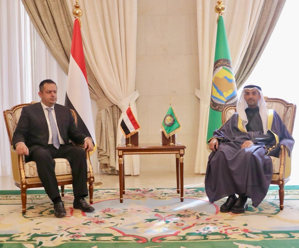 تفاصيل لقاء رئيس الوزراء بامين عام مجلس التعاون لدول الخليج العربية 