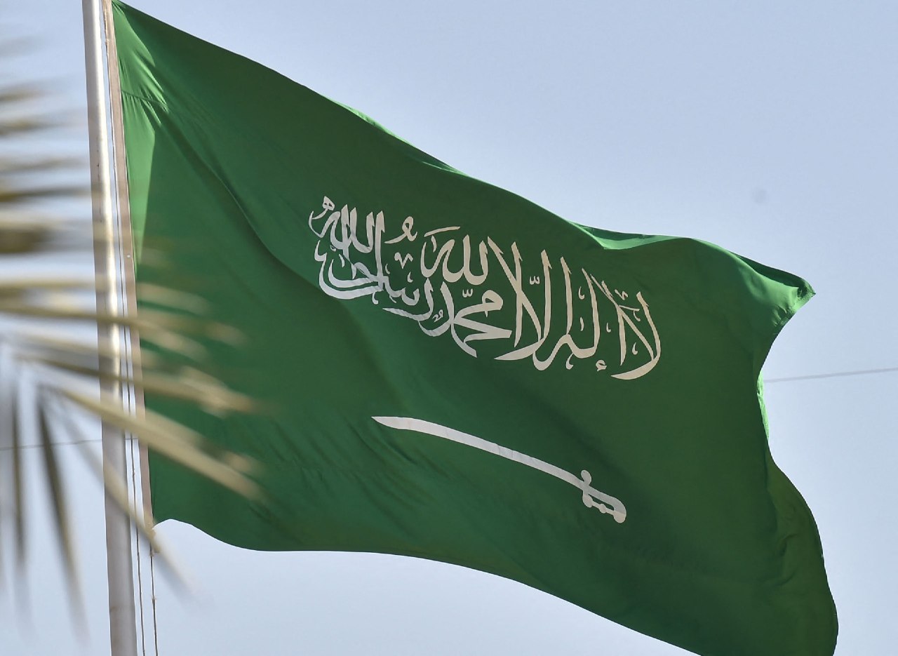 صدمة غير متوقعة .. السعودية تعلن إيقاف تمديد الزيارة لكل من لم يقم بهذا الإجراء الجديد (تفاصيل)