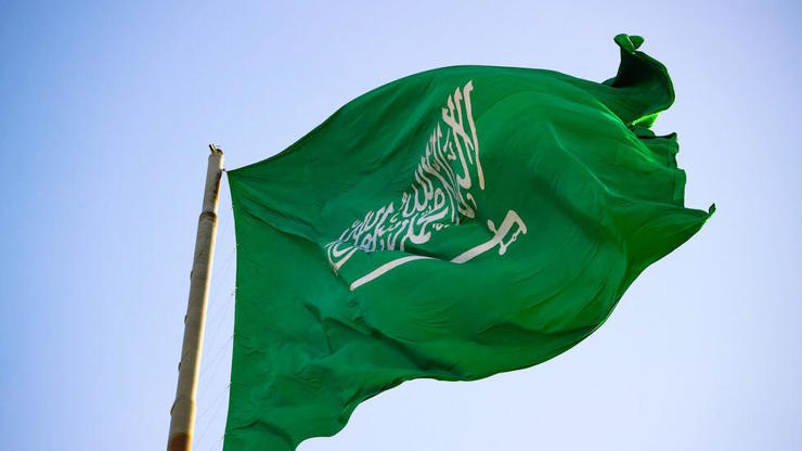 السعودية تتصدى لعنف أوروبا وتحذر من تكرار التعدي على المقدسات الإسلامية..