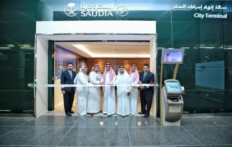 صادم .. أسعار مخيفة للمواصلات من مطار جدة إلى مكة المكرمة للمعتمرين هذا العام (كل التفاصيل)