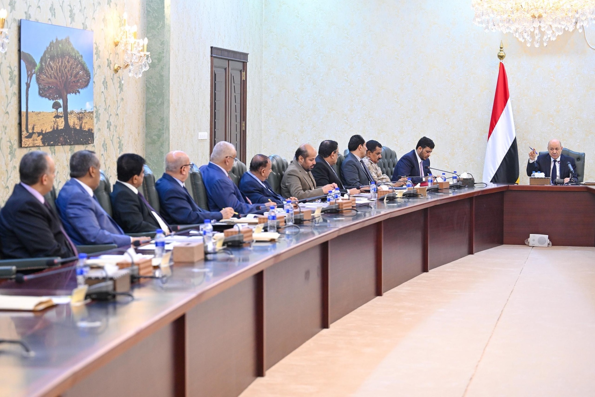 اليمن يوافق على وثيقة شراكة مع القطاع الخاص