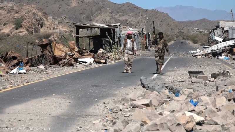الحوثيون يخططون لإسقاط محافظتين.. وزارة الدفاع توجه برفع جاهزية القتال