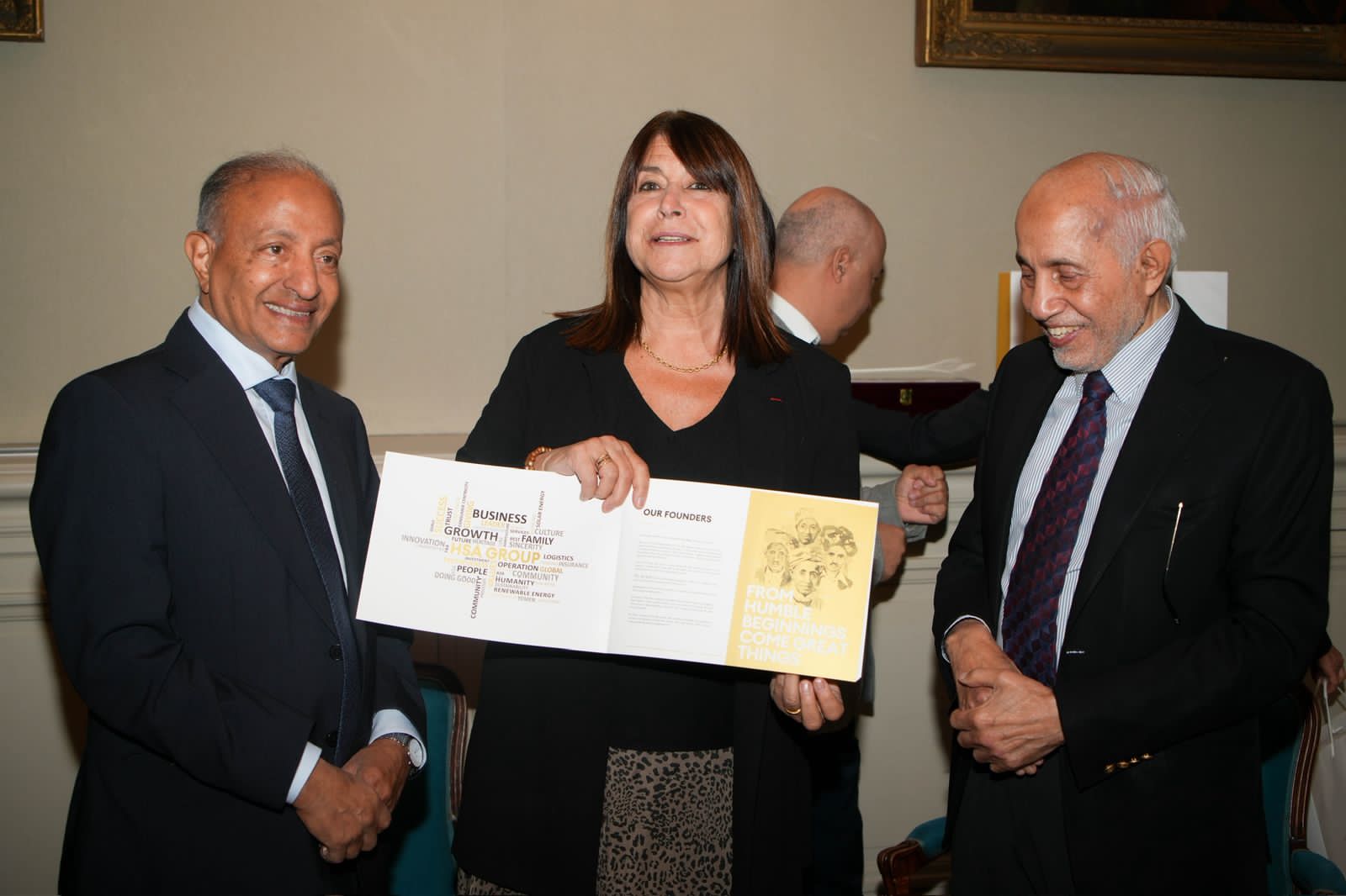 تكريم الإرث التاريخي لمجموعة هائل سعيد أنعم وشركاه في معرض عالمي بمرسيليا 