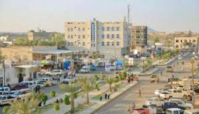 شاهد مليشيا الحوثي ترتكب جريمة مروعة في مدينة مأرب