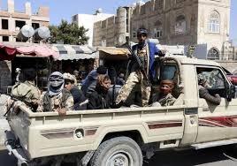 جريمة مروعة تهز اليمن.. مليشيا الحوثي تحرق منازل مواطنين وقتلون شخص بهذه المدينة