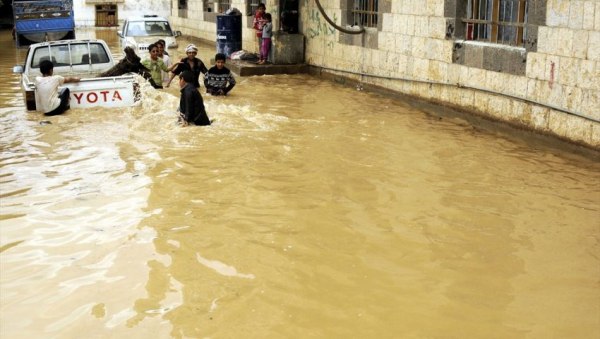 وفاة أم وثلاث من صغيراتها بسبب الأمطار الغزيرة بعمران