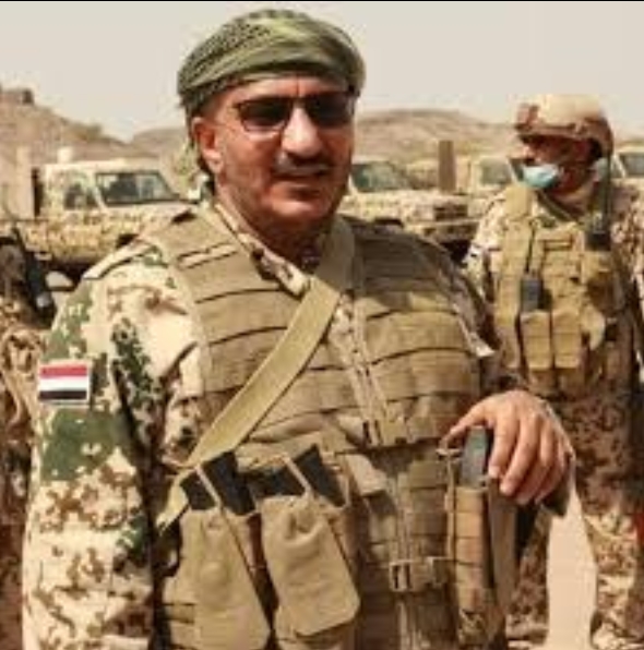 العميد طارق صالح يقسم عهدا جديدا لله ثم الوطن ثم الشعب .. ماذا قال ؟