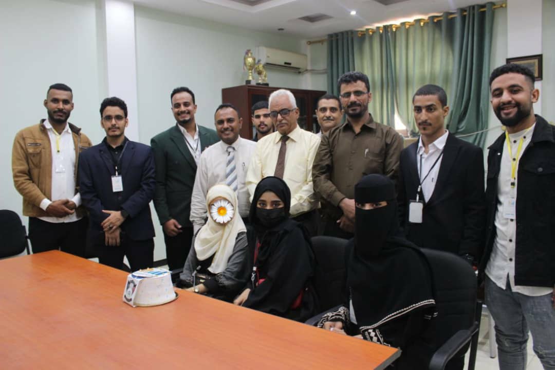كلية الاقتصاد والعلوم السياسية في  جامعة عدن تُدشن أول  فعاليات مبادرة الشباب الوطني