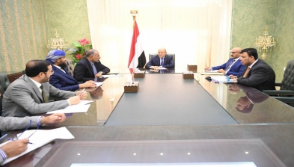 المجلس الرئاسي يطالب اللجنة الحكومية برفع تقرير عاجل للنظر في قضايا المعسرين