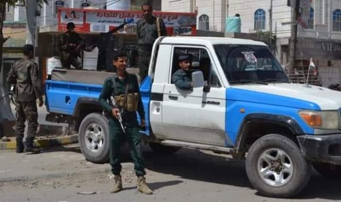 القبض على عناصر من مليشيا الحوثي تسللت خلسة إلى مدينة تعز