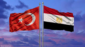 مصر وتركيا يحذران من اتساع رقعة الصراع بالمنطقة