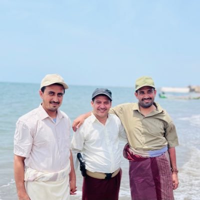 صادم وغير متوقع .. تابع أول تعليق حوثي على العرض العسكري في مأرب