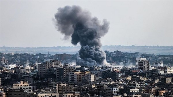 برغم سريان الهدنة.. قوات الاحتلال الإسرائيلي تقتل مواطن في غزة بقصف عنيف!