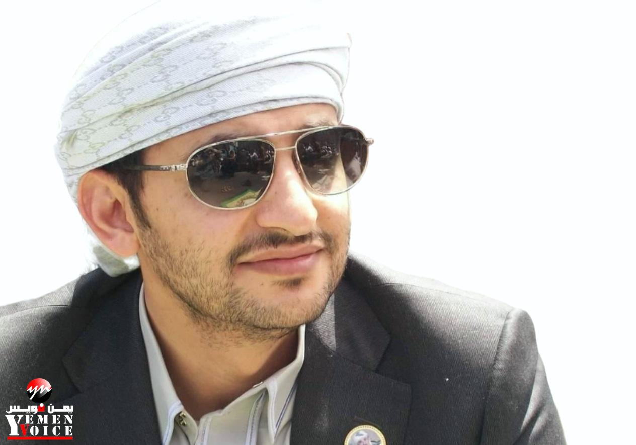 من هو الشيخ حسين عبد الله بن حسين الأحمر الذي توفي أثر ذبحة صدرية مفاجئة ؟