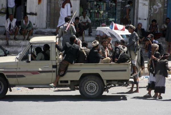 جريمة بشعة.. مليشيا الحوثي تختطف إمام وخطيب مسجد بهذه المدينة