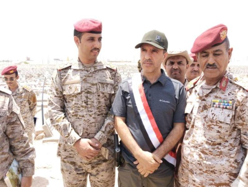 إعلان عسكري رسمي بتوحيد جبهاتي مأرب والساحل الغربي يثير الرعب لدى المليشيات الحوثية..