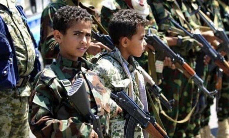 في عدة محافظات يمنية.. مليشيا الحوثي تنفذ حملة جديدة لتجنيد طلاب المدارس