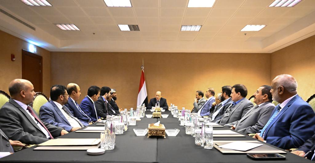 عاجل: الرئيس العليمي يوجه دعوة لمحافظي المحافظات للقيام بهذا الأمر في أسرع وقت (تفاصيل)