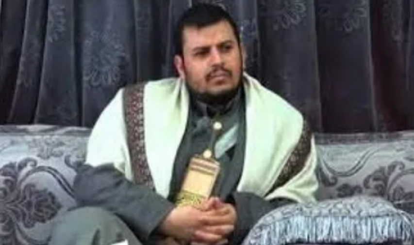 عبدالملك الحوثي يثير السخرية ويحمل النظام السابق مسؤولية الحرب في أوكرانيا على اليمن