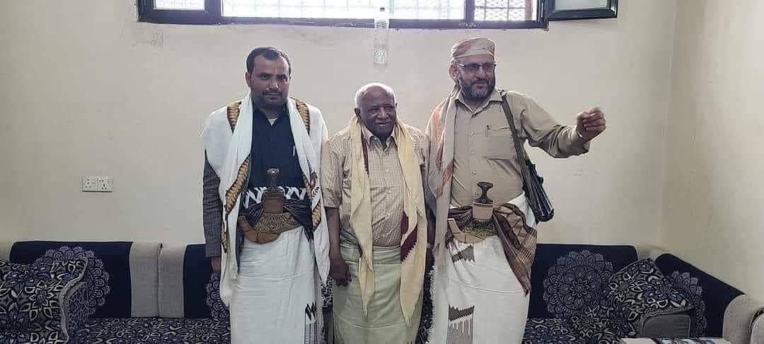 اللواء فيصل رجب .. في أول ظهور له منذ أسره من قبل مليشيا الحوثي