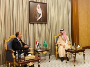 الوزير الإرياني يبحث مع وزير السياحة السعودي آفاق تأهيل ودعم القطاع السياحي في اليمن