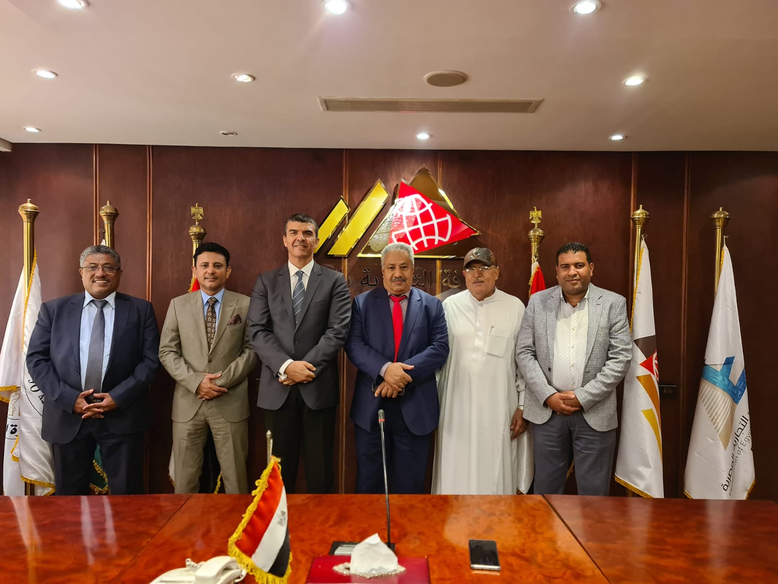لقاء يمني-مصري لمناقشة فتح فرع للبنك الاهلي اليمني بالقاهرة لزيادة التسهلات وزيادة التبادل التجاري