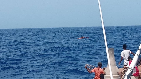 غرق سفينة هندية قبالة جزيرة سقطرى وفقدان أحد أفراد طاقمها