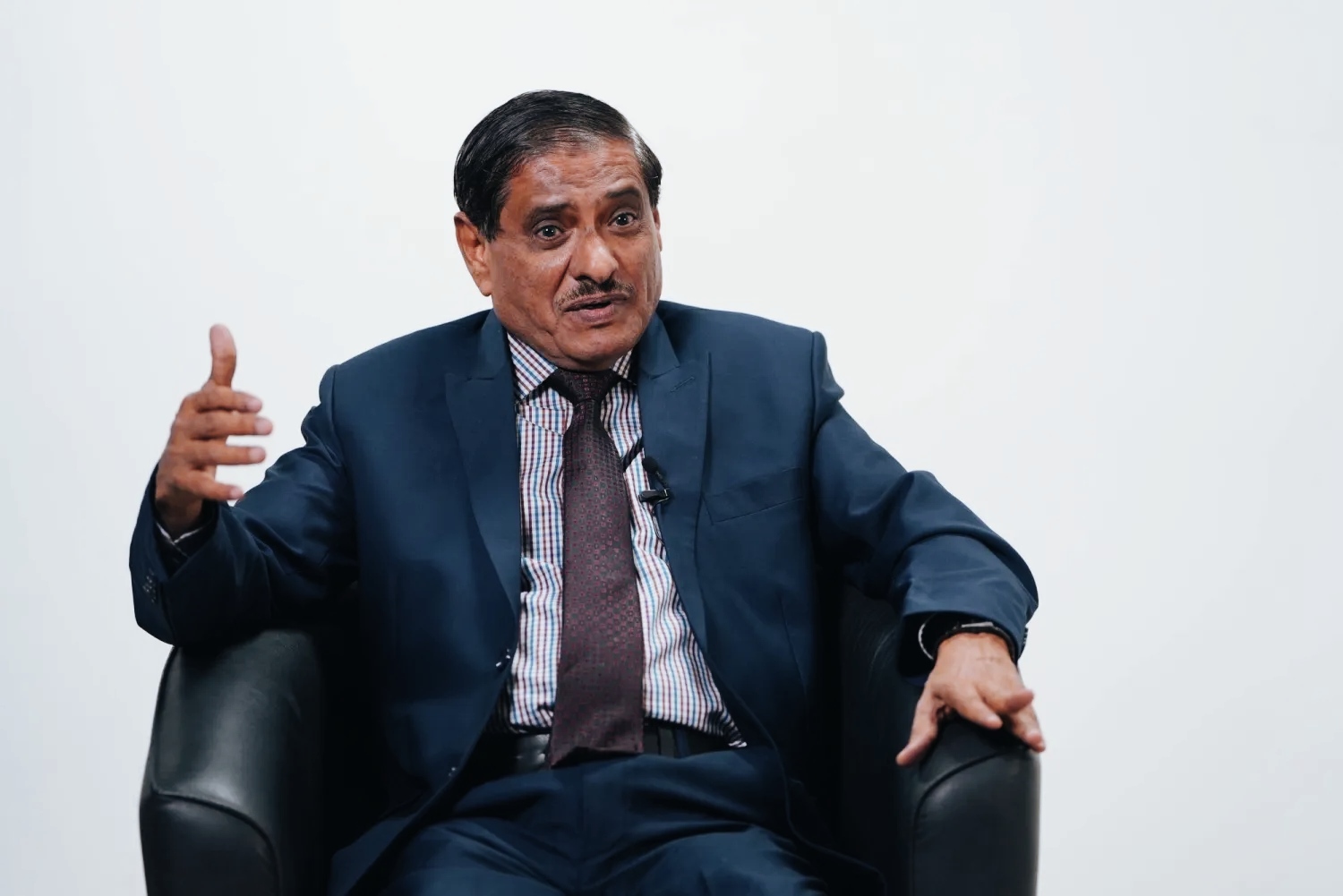 البحسني:" اليمن بحاجة إلى مشاريع ومبادرات استراتيجية تُسهم في التخفيف من معاناة المواطنين"