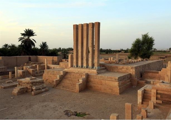 اليونسكو تتسلم ملف ترشيح محافظة مأرب لقائمة التراث العالمي