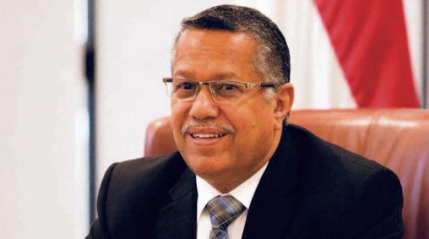 الدكتور احمد عبيد بن دغر يحذر من تدهور الوضع في حضرموت ويطالب العليمي بهذا الأمر !